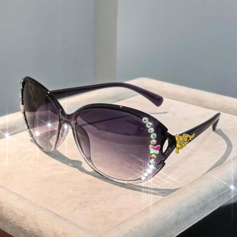 New Women's Light Luxury Diamond Inlaid Fox Head Sunglasses Fashion Large Frame Oval Eyeglasses Outdoor Shades UV400 Eyewear