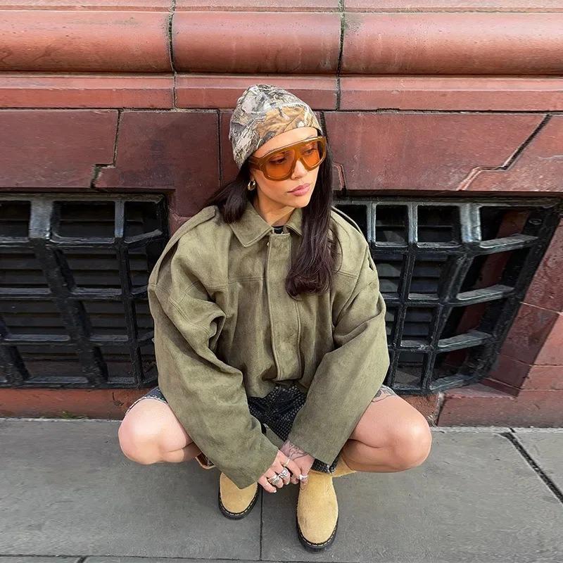 Женская зеленая замшевая куртка Весенняя мода Рукав летучая мышь Застежка-молния Повседневный топ Куртка-бомбер Шикарная женская куртка