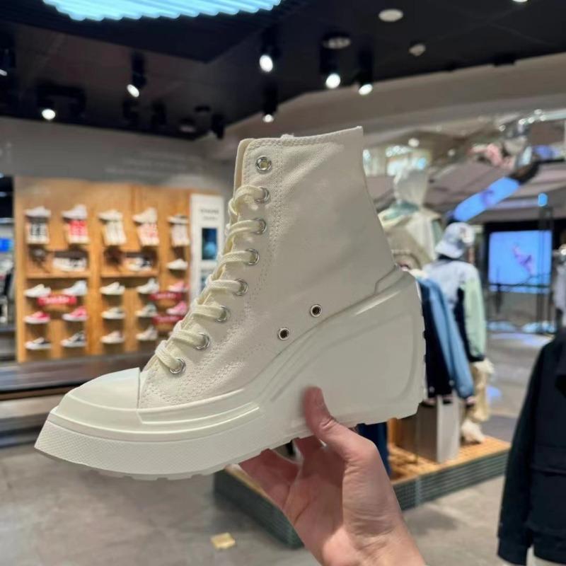 Модная женская дизайнерская обувь 2024 года, новые женские кроссовки на танкетке и толстой подошве, большие размеры, модные высокие парусиновые туфли на шнуровке