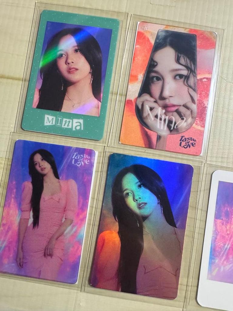 [USED] TWICE Mina Taste of Love Bonus Trading Card