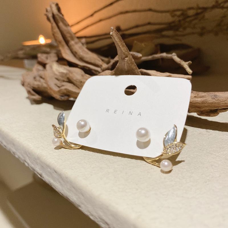 Корейские серьги с искусственным жемчугом и кристаллами для женщин, серьги-гвоздики в виде цветка бабочки из циркона и листьев, ювелирные изделия