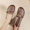 2025 летняя обувь для новой мамы сандалии с полыми отверстиями кожаные туфли на мягкой подошве для женщин среднего возраста и пожилых людей удобные плоские туфли