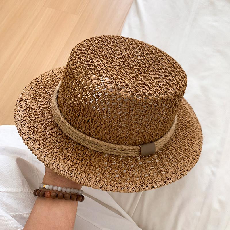 Straw Hat for Women Summer Old Money Style Hollow Woven Fedora Hat Retro French Beach Vacation Sun Hat Outdoor UV Protection