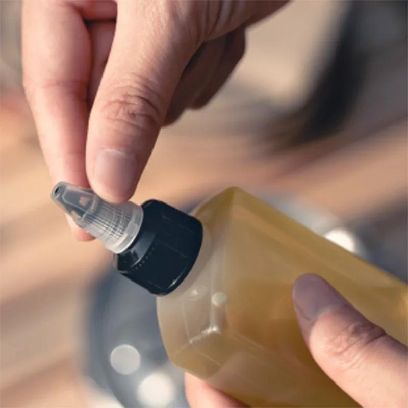 1 PC 120ML Dispensing Oil Bottle Outdoor Camping Picnic Barbecue Portable Seasoning Bottle Food Container Kitchen Gadgets