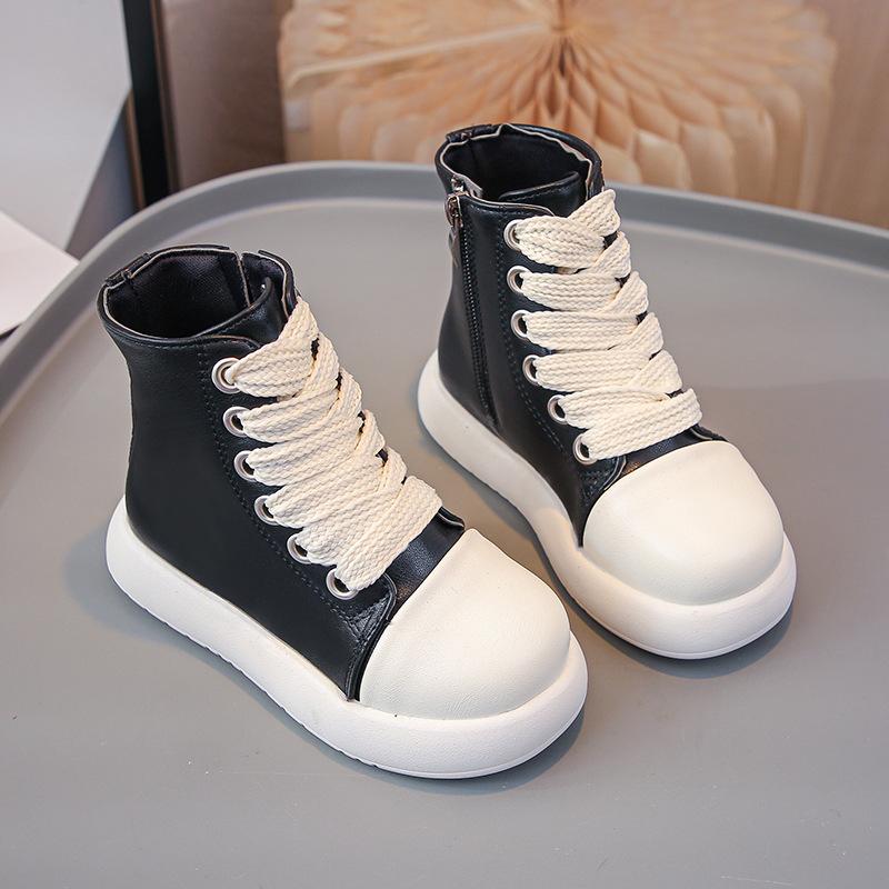 Girl Boots  Versatile Comfort Girls Shoes Soft Sole Anti Slip Casual Mid Length Boots Simple Retro Trend Child Shoes