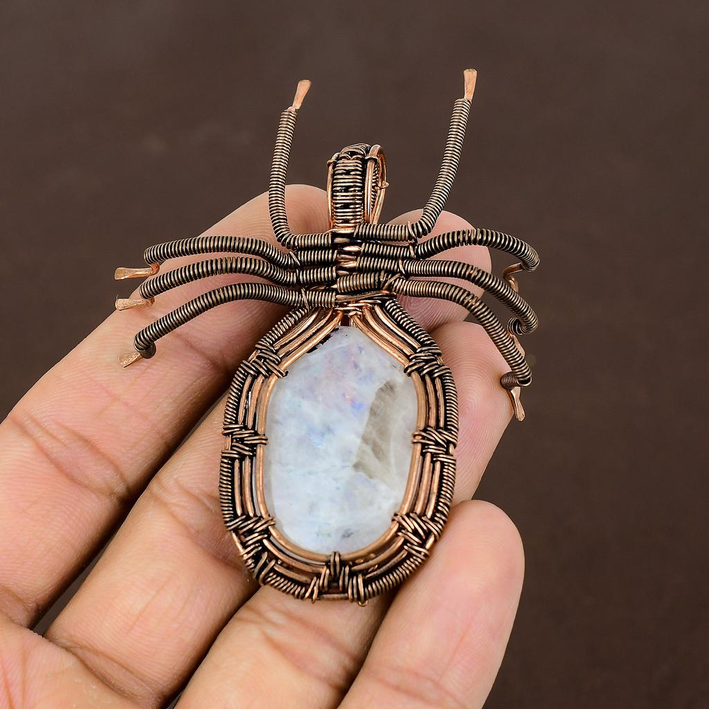 Радужный лунный камень, ручная работа, кулон-паук в оплетке из медной проволоки, 2,56" d3M82