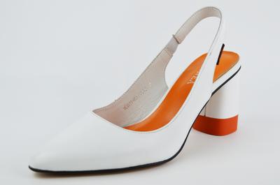 Босоножки на каблуке 1271 35 Белые кожа