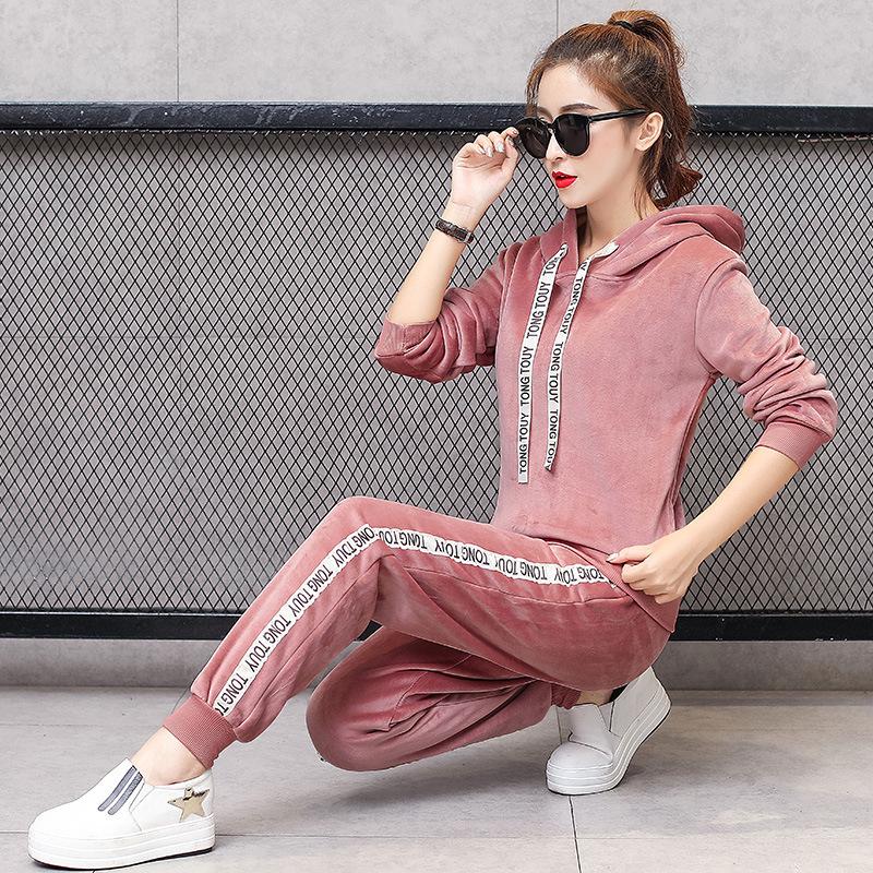 Золотой бархатный костюм для женщин, модная осенне-зимняя спортивная одежда, плюс бархатный толстый свитер, повседневный женский костюм из двух частей