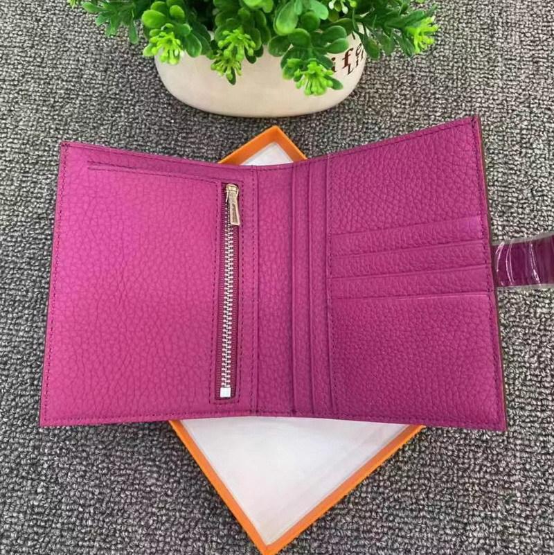 Новый короткий кошелек из мягкой коровьей кожи для женщин с двойной пряжкой и маленьким ремешком для кошелька