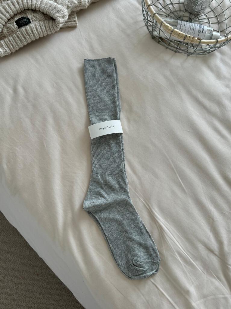 White Calf Socks Women'S Spring And Summer Thin Boneless Pile Socks Miu Ballet Vertical Pattern Thin Stockings