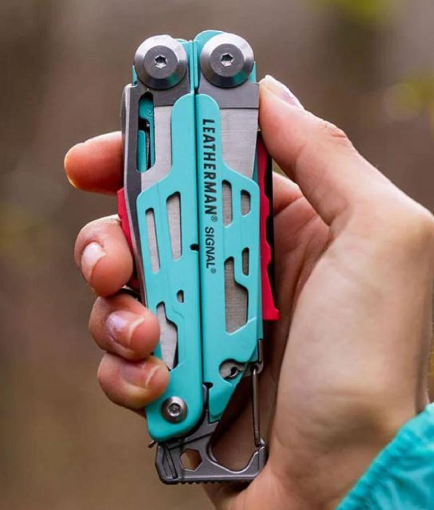 Leatherman YL833187 Сигнальный многофункциональный инструмент 19 функций Ножны Aqua Silv (0339)