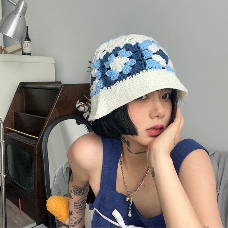 Handmade Crochet Flower Bucket Hat for Girls Korean Hot Travel Beach Panama Caps Design Knitted Hat Winter Beanie Wool Warm Cap
