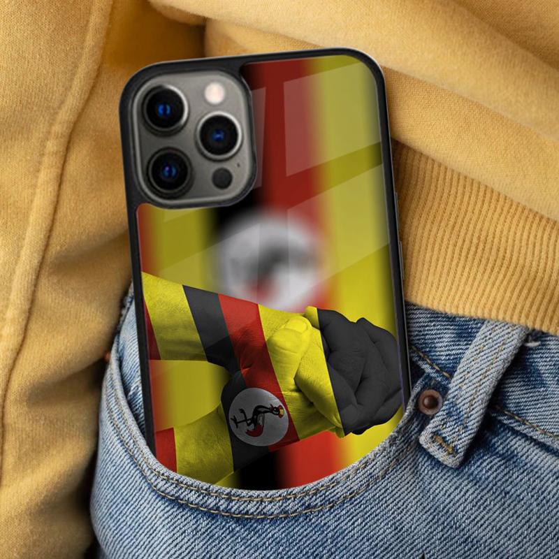 Мягкий чехол для телефона с флагом Уганды для iPhone 17 Air 16e Pro max 15 Pro 13 14 Plus 11 12 MagSafe Магнитный Coque