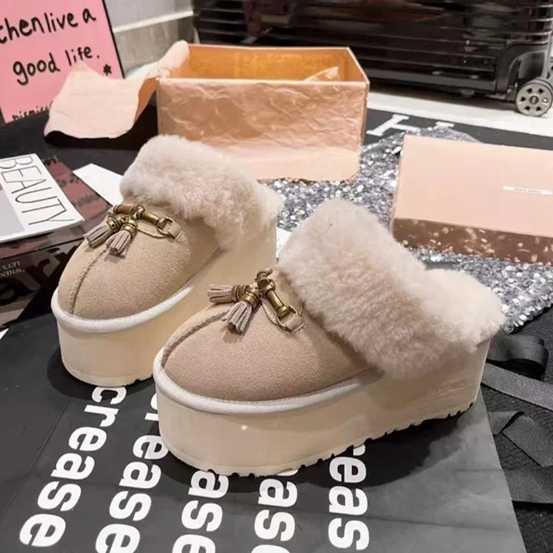 Женские меховые хлопковые тапочки с бахромой, замшевые домашние туфли на платформе, зимние ботинки 2025 года, новые модные теплые туфли на плоской подошве, плюшевые шлепанцы, мюли