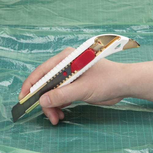 Kai Razor Cutter, Specialized for Sharpness, Large Blade, High Durability, Sharp Edge, Made In Japan, Ambidextrous, Auto-Lock, Clean Cut, for Cardboar