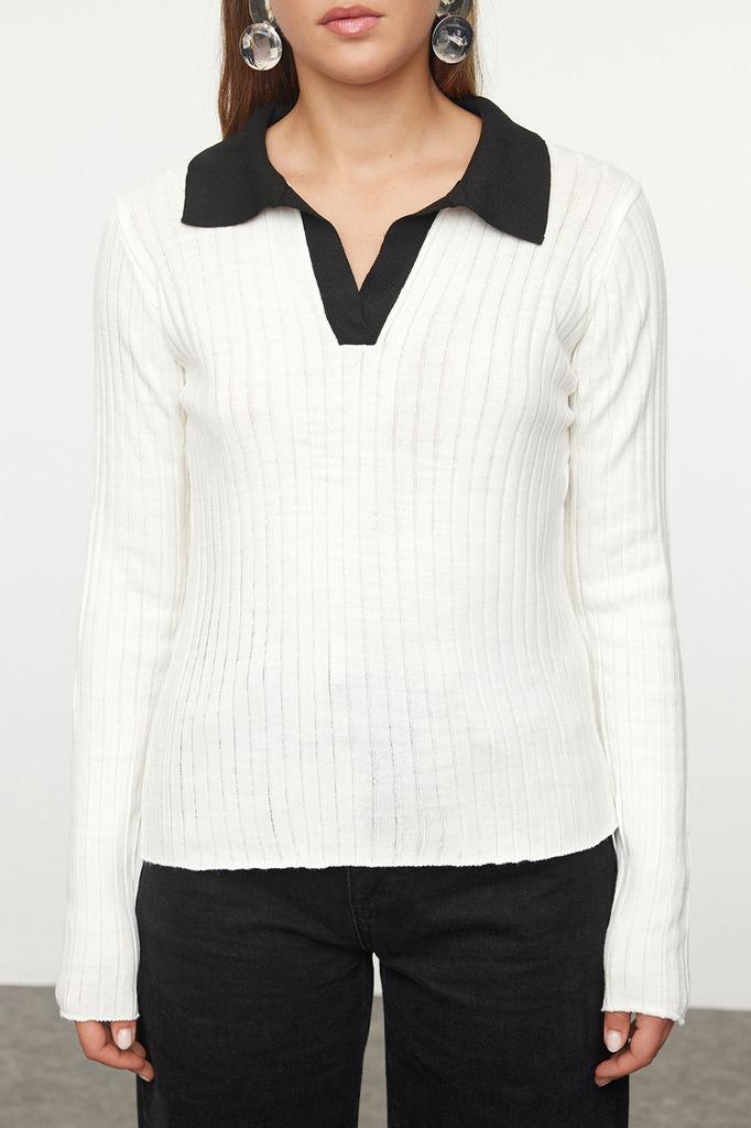 Women's Elegance Style Sweater Blue Polo Neck Color Blocked Knitwear Sweater