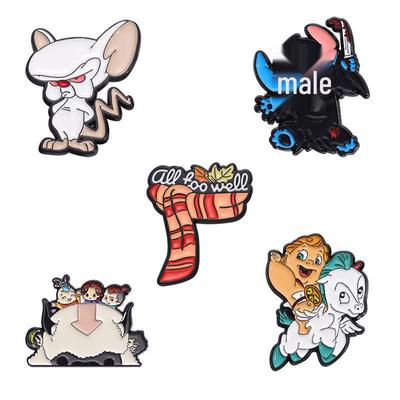 Креативная мультяшная аниме брошь-зажим для шарфа: Металлическая брошь в виде белой мыши, аксессуар для лацкана