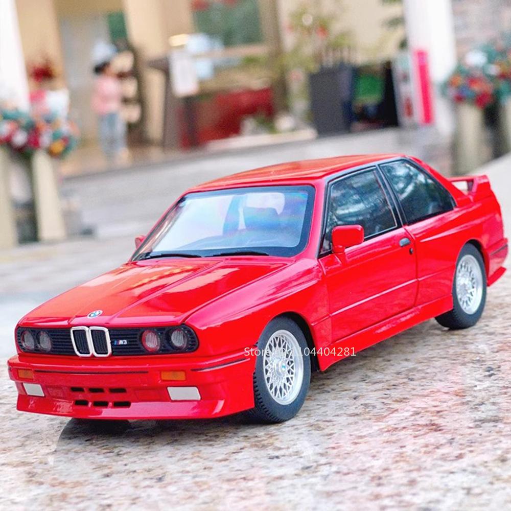 1:24 M3 THE7 Alloy Car Toys Model Diecast Metal Vehicle Doors Opened with Sound Light Pull Back Models Toy Boy's Christmas Gifts