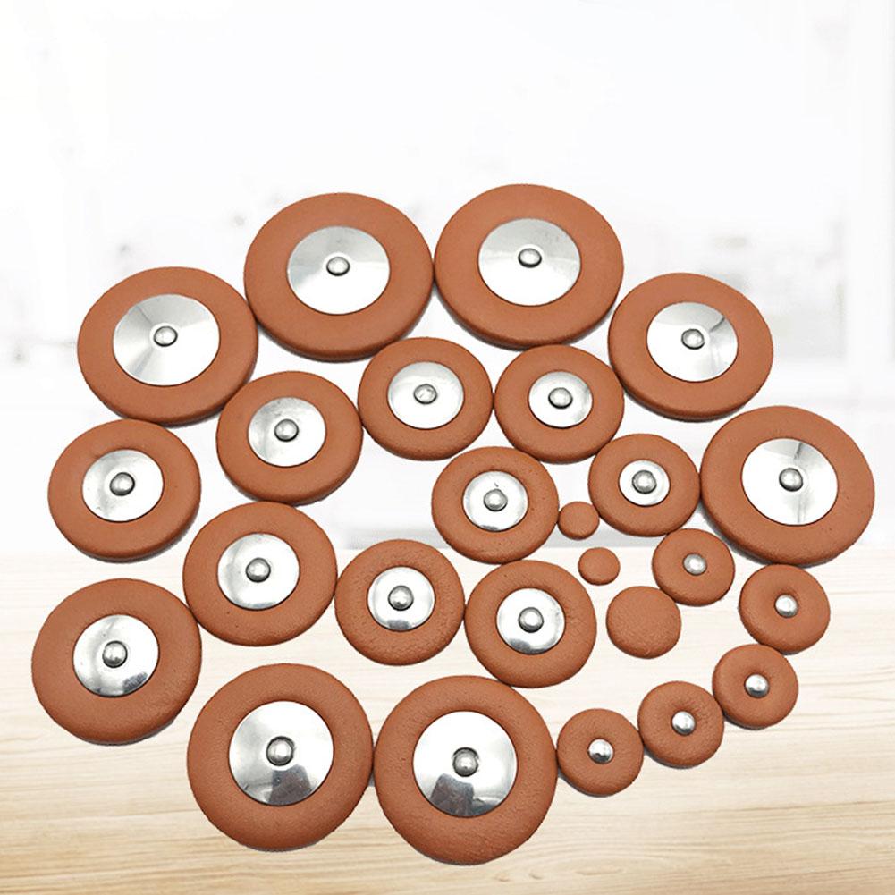 Подушечки для тенор-саксофона В комплекте 25 подушечек из кожи для профессионального тенора