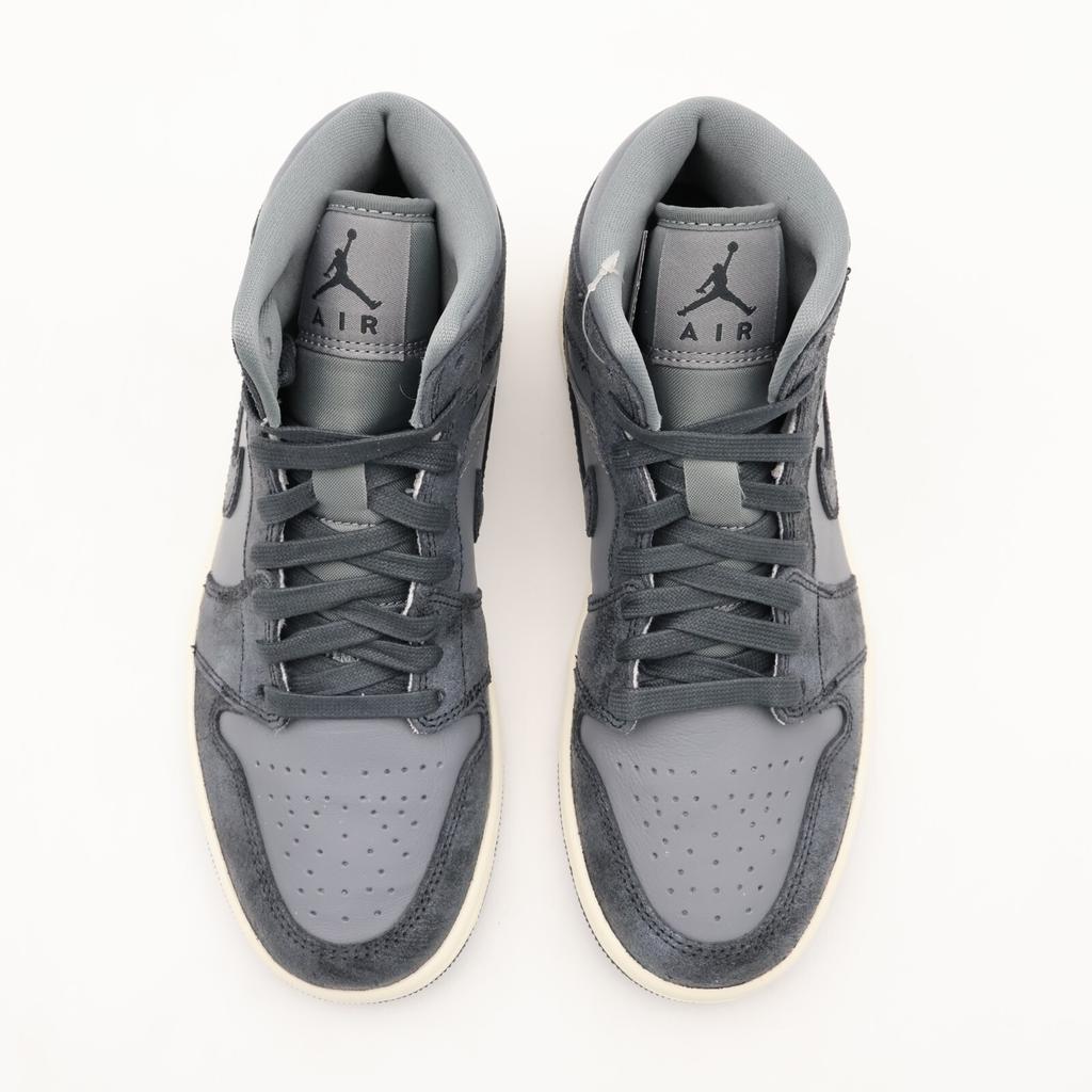 FJ3448-001 Nike Air Jordan 1 Mid SE Smoke Grey (Женский)
