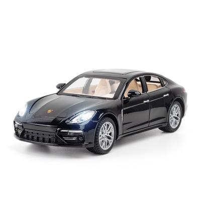 1/24 Porsche Panamera Coupe Металлическая модель автомобиля Литая модель транспортного средства Металлическая игрушечная модель автомобиля Симуляция Коллекция Звук Свет Игрушка Подарок