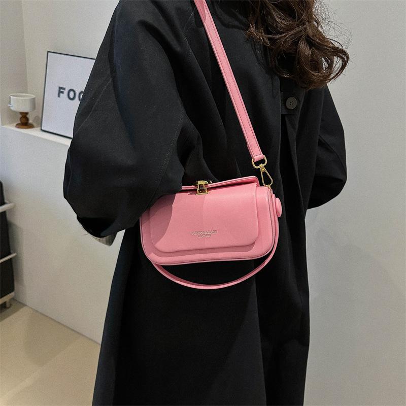 Дизайнерская шикарная сумка-коробка из искусственной кожи с пряжкой-замком, новые женские легкие роскошные сумки через плечо с буквенным принтом, повседневная ручная сумка через подмышку