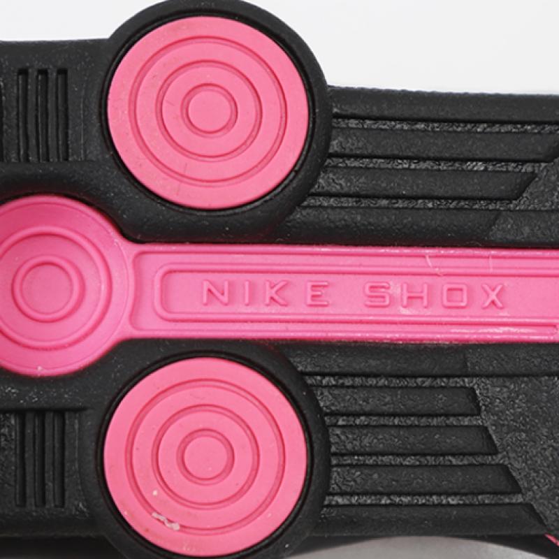 Nike W Shox R4
