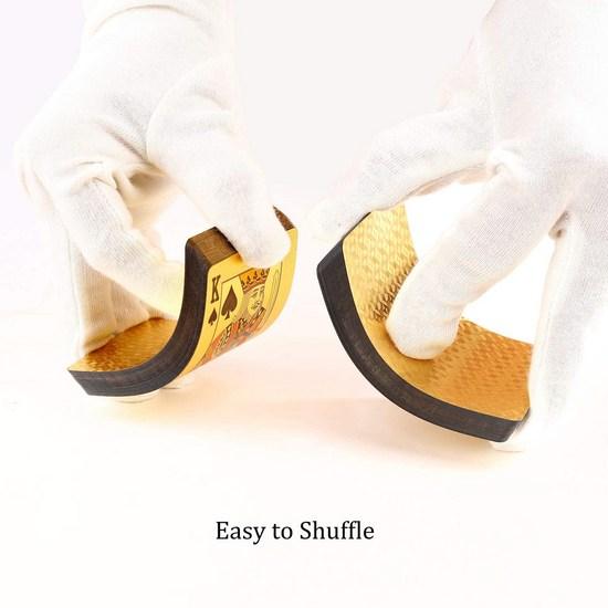 Azletoz [Включает эксклюзивный футляр] 1+1 черная игральная карта + роскошная золотая игральная карта 24 карата (всего 2 водонепроницаемых ромбовидных узора),игра Корея