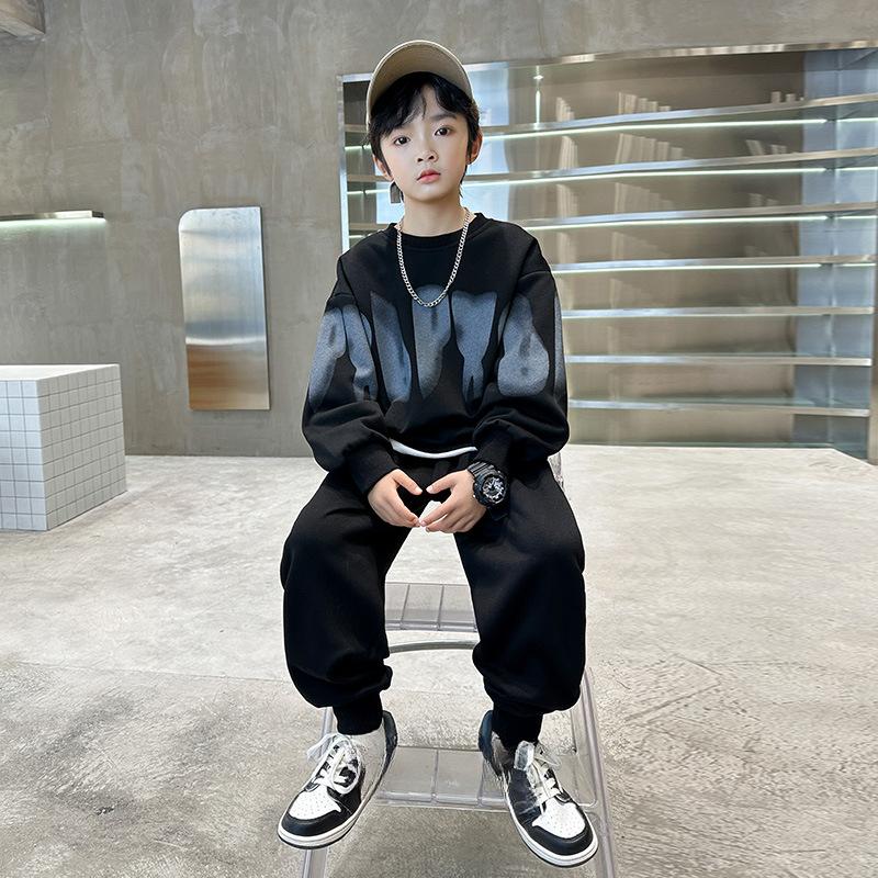 Модный комплект для отдыха для мальчиков 2025 года, детская толстовка с капюшоном, красивый спортивный комплект