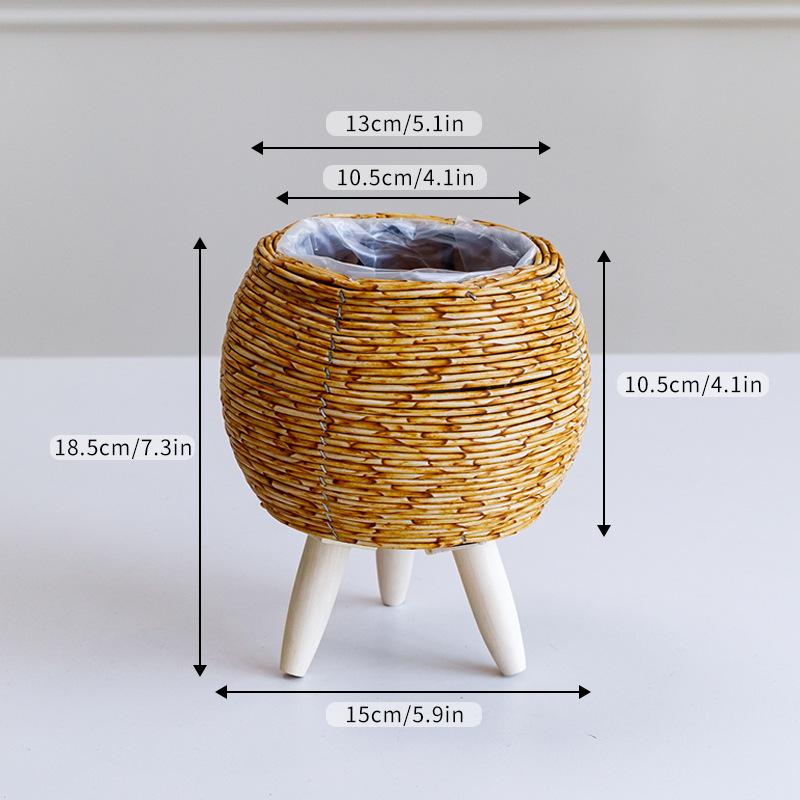 Wicker Triangle Flower Stand: Creative Straw Woven Pot for Succulents and Plants in Living Room or Desktop.