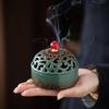 Ветрозащитный керамический держатель для спирали от комаров с крышкой - Противоожоговый, креативный полый дизайн для сжигания благовоний в спальне
