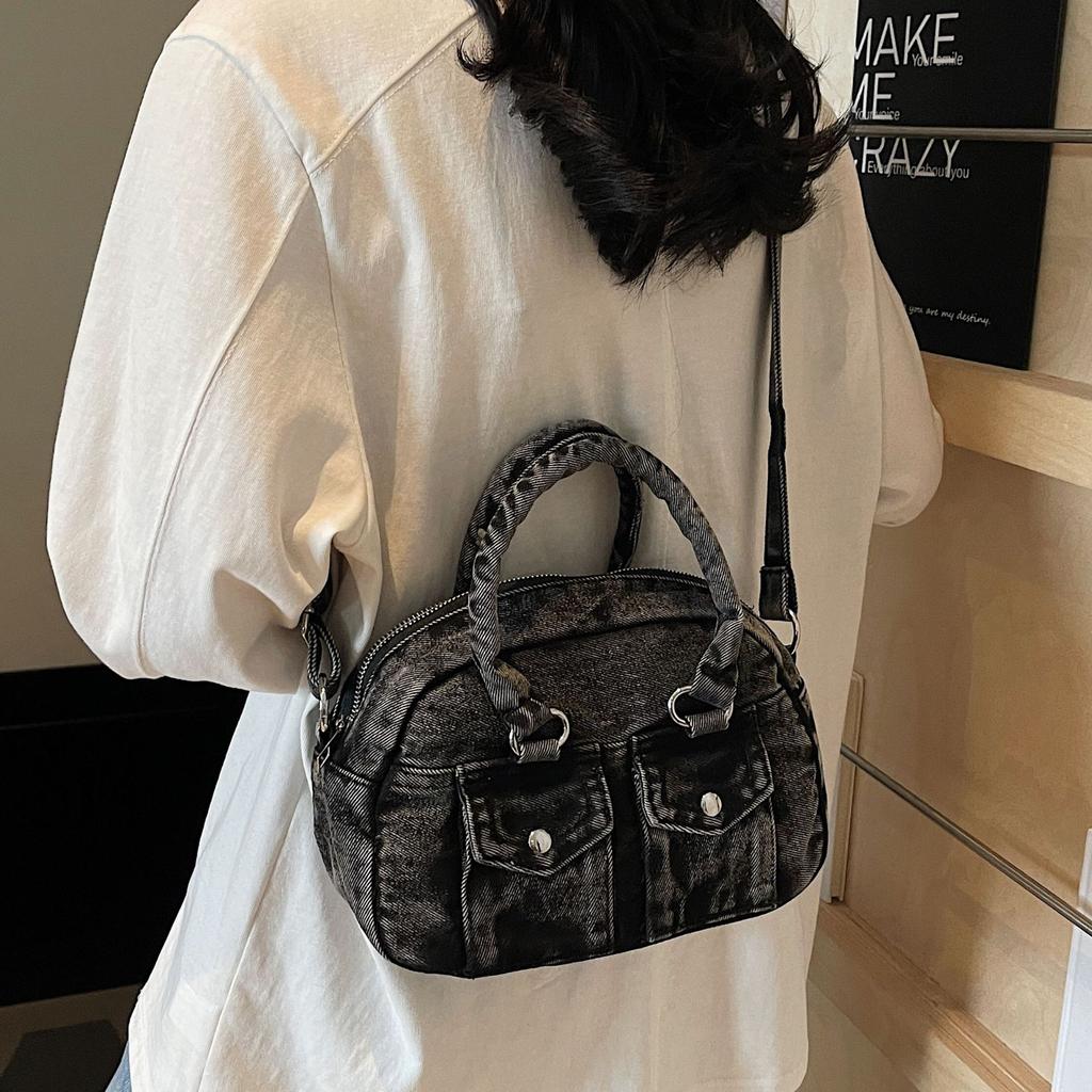 2025 Summer Premium Texture Retro Washed Denim Bag Fashionable Versatile Portable Messenger Bag Single Shoulder Commuter Bag