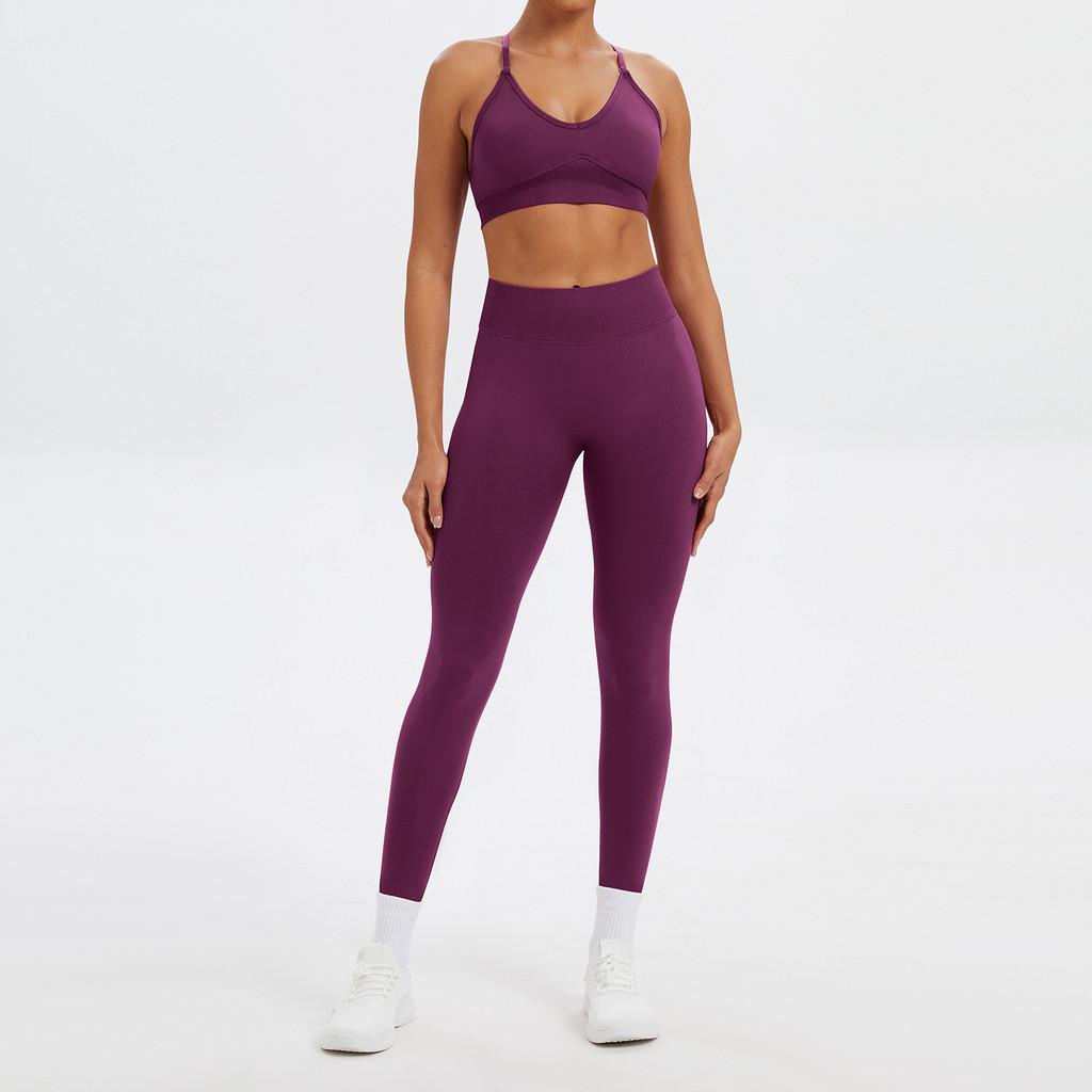 Seamless Yoga Set For Women With Quickdry Fabric For Running And Fitness