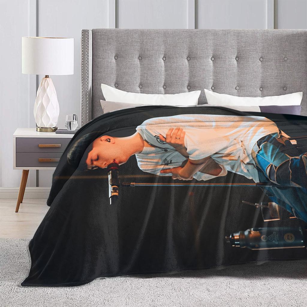 Rapper Milo J 111 Blanket Travel Office Flannel Bedding Throws For Outdoor Warm Soft Customized Quality Bedspread