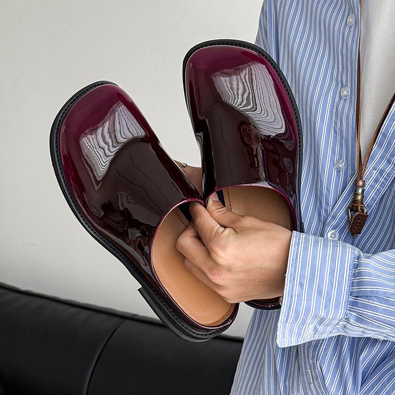 Summer New Fashion Trend One-pedal Muller Shoes Dress Upright Versatile Leather Slippers 91519-J