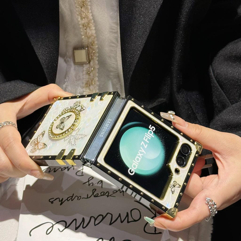 Suitable for Samsung ZFLIP6 Folding Screen Mobile Phone Shell Shell Pattern Bracket Diamond Insert Suitable for Z Flip3 4 5