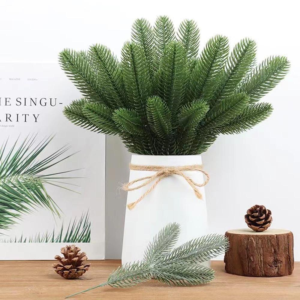 24pcs Artificial Pine Needles,Fake Greenery Pine Leaves DIY Accessory for Christmas Holiday Arrangement Wreath Garland Decor