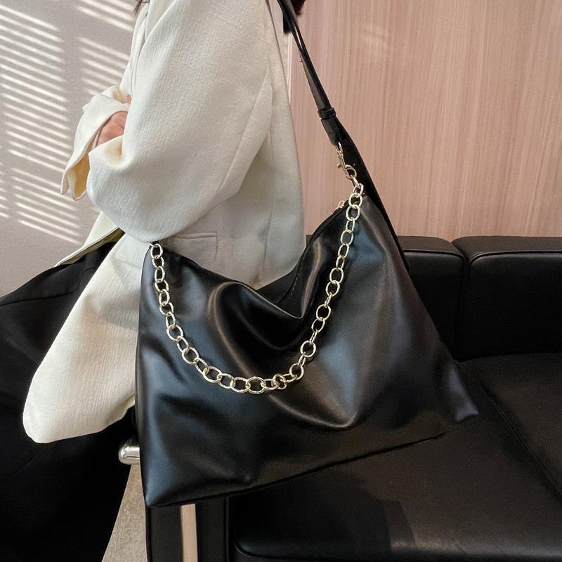 High Quality Women Chain Shoulder Bag Texture Soft PU Crossbody Bags Fashion Female Large Capacity Handbags Trends