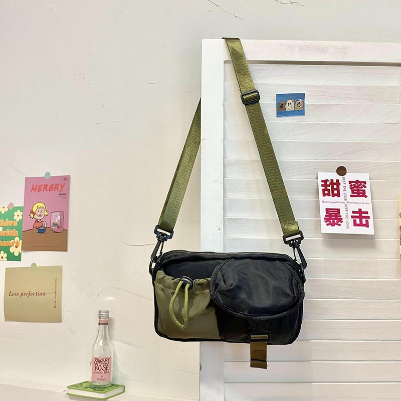 Trendy Large Capacity Shoulder Bag With Cartoon Design Ideal For All Gender Casuals