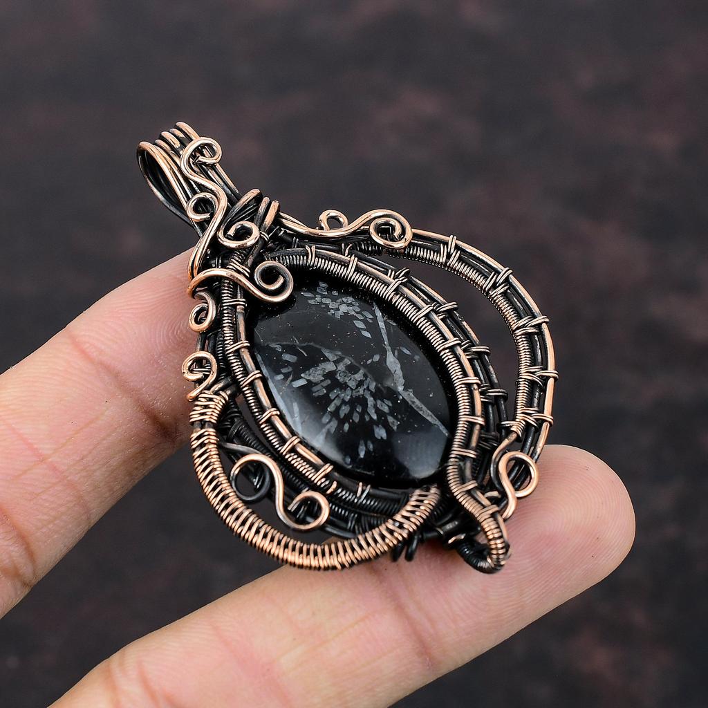 Хризантема Медный кулон Медная проволока Обернутые ювелирные изделия Драгоценный камень Медный кулон Подарок для нее Подвеска из проволочной обмотки Ювелирные изделия ручной работы в стиле бохо