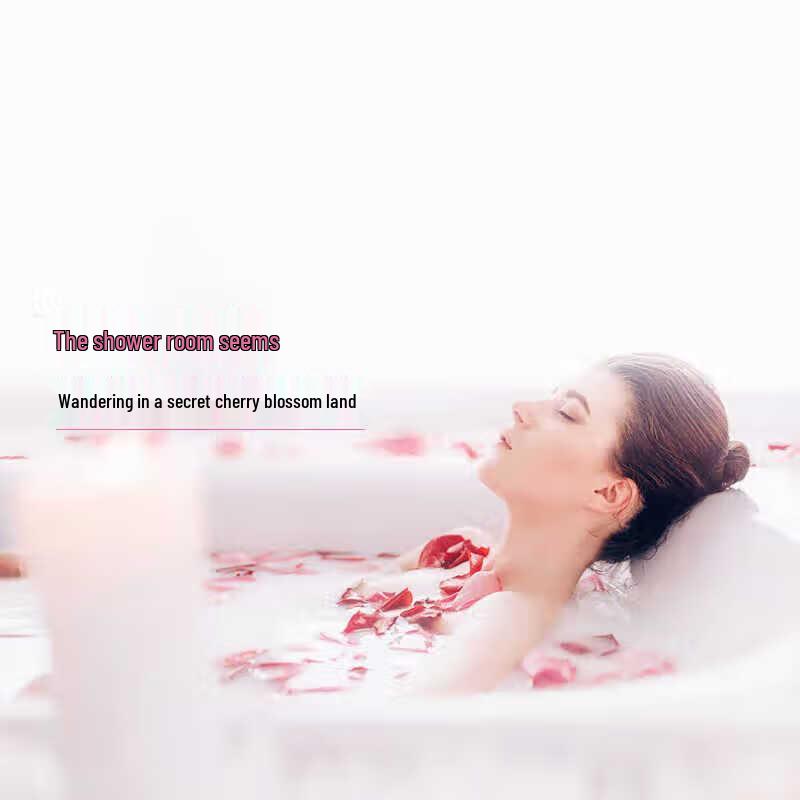 Liùshén Romantic Cherry Blossom Fragrance Shower Gel