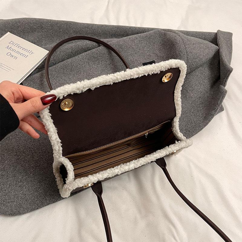 Сумка из овечьей шерсти с вставками из замши, длинная, подмышечная, маленькая квадратная сумка в стиле ретро из искусственной кожи, сумка через плечо для поездок на работу и обратно