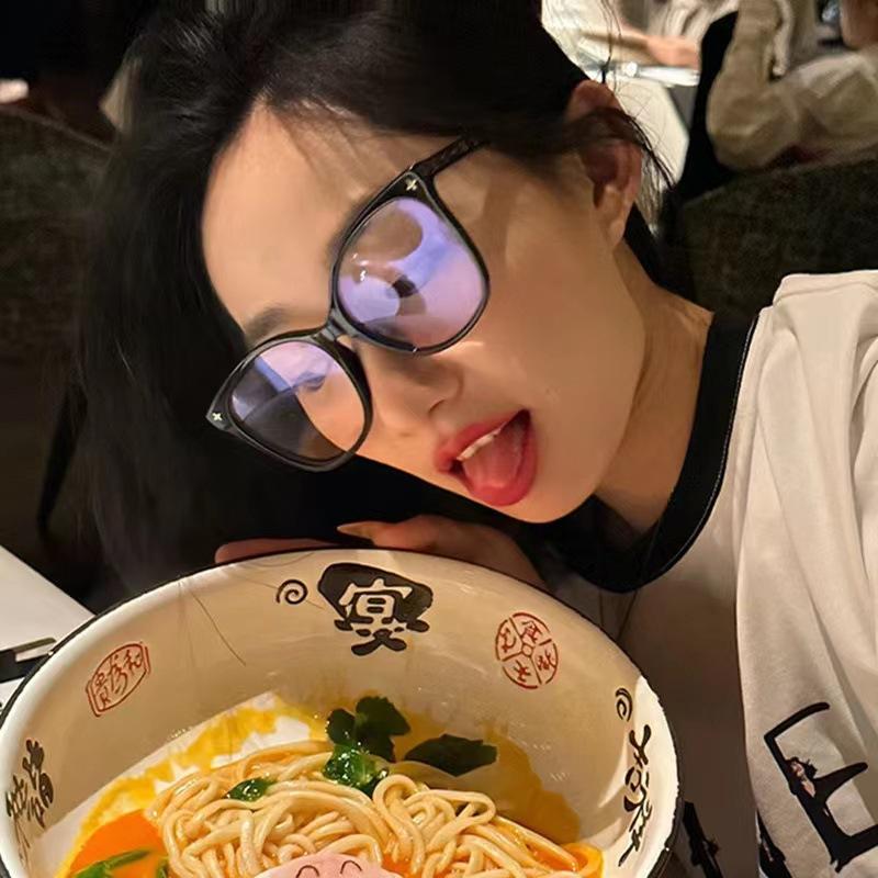 Антисиние очки женские Ouyang Nana рекомендует большие черные оправы простые плоские очки