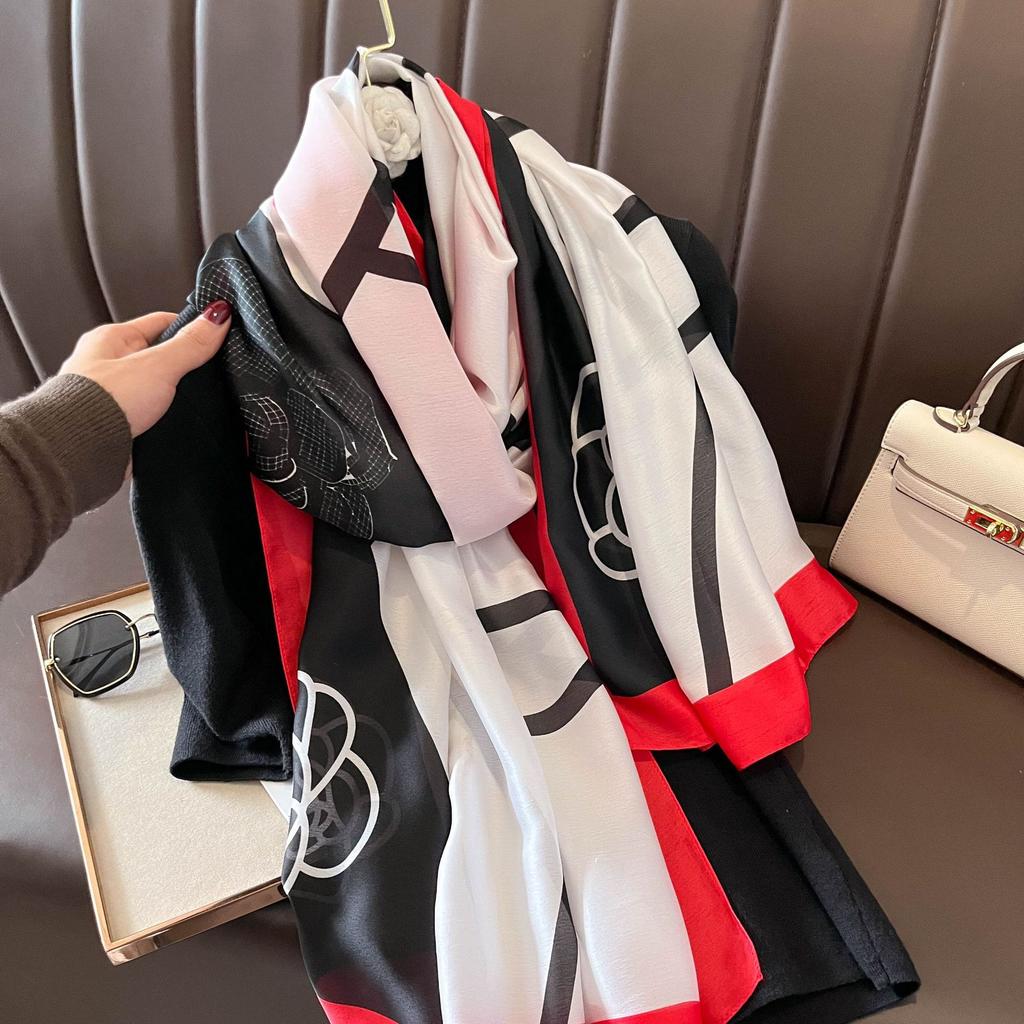 Fashion Silk Scarf Women Shawls Female Cover Flowers for Traveling Sun Protect Sunscreen Beach Scarves Air Conditioning Wraps