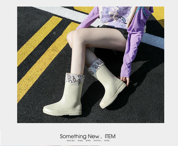 Женские модные водонепроницаемые резиновые сапоги до середины икры, на толстой нескользящей подошве, износостойкие, с плюшевой подкладкой для тепла