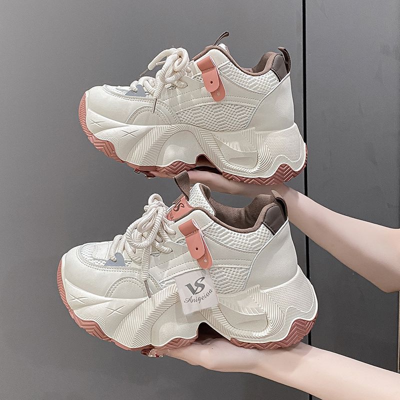 Туфли папы для девочки 2025 Осень Новые Сетчатые Дышащие Спортивные Повседневные Туфли Модные Универсальные На толстой подошве С внутренней платформой Женская обувь