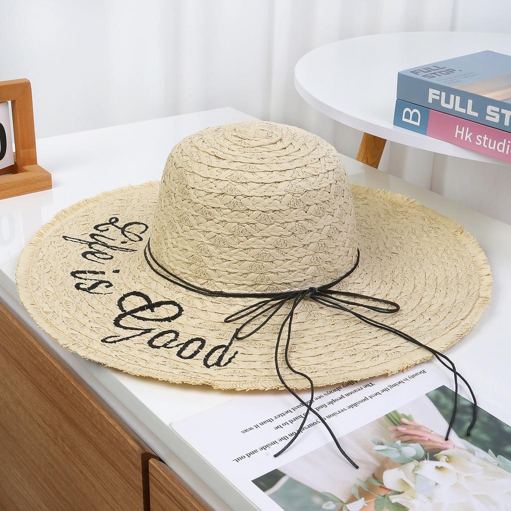 Seaside vacation big brim sun hat women's spring new sunshade sun protection hat French woven straw hat tide