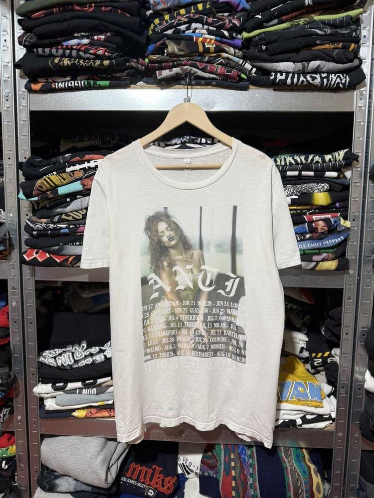 Rihanna Anti World Tour 2016 Icon Pop Style Tee S 4XL Men NZ1223 Unisex T-Shirt