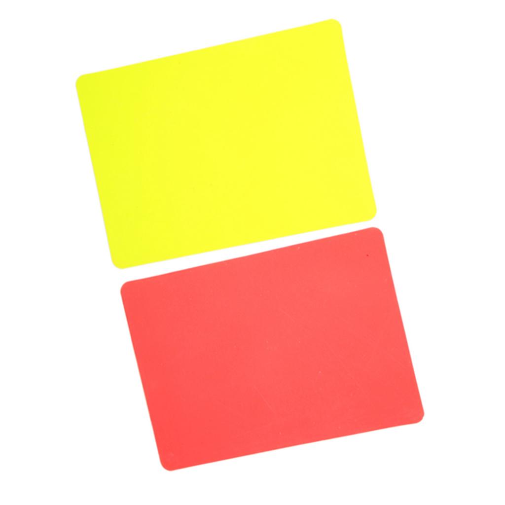 Футбольные красные и желтые карточки, запись футбольных игр, оборудование для рефери