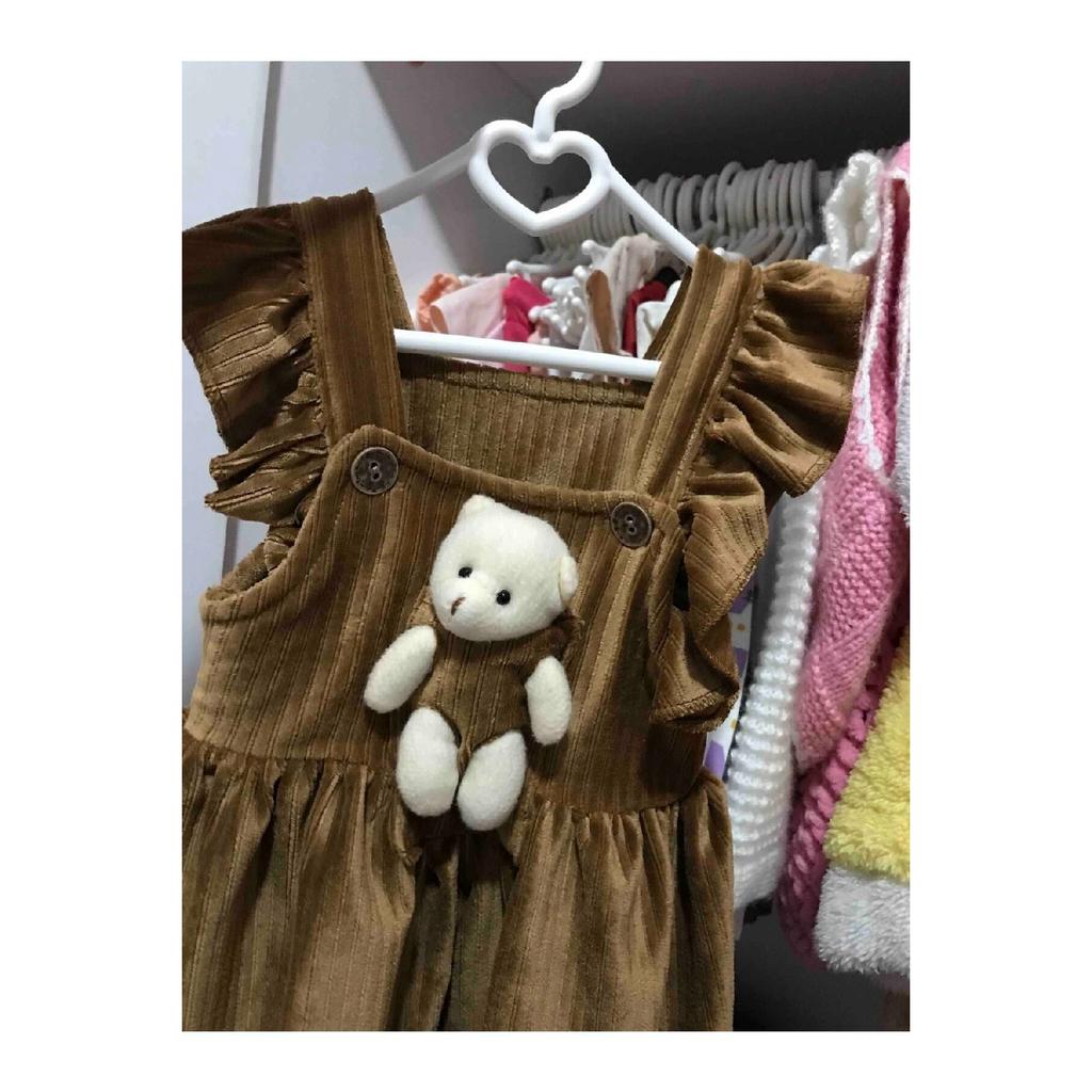 Вешалка для детской одежды 12 предметов Белая вешалка для детской одежды с сердечками